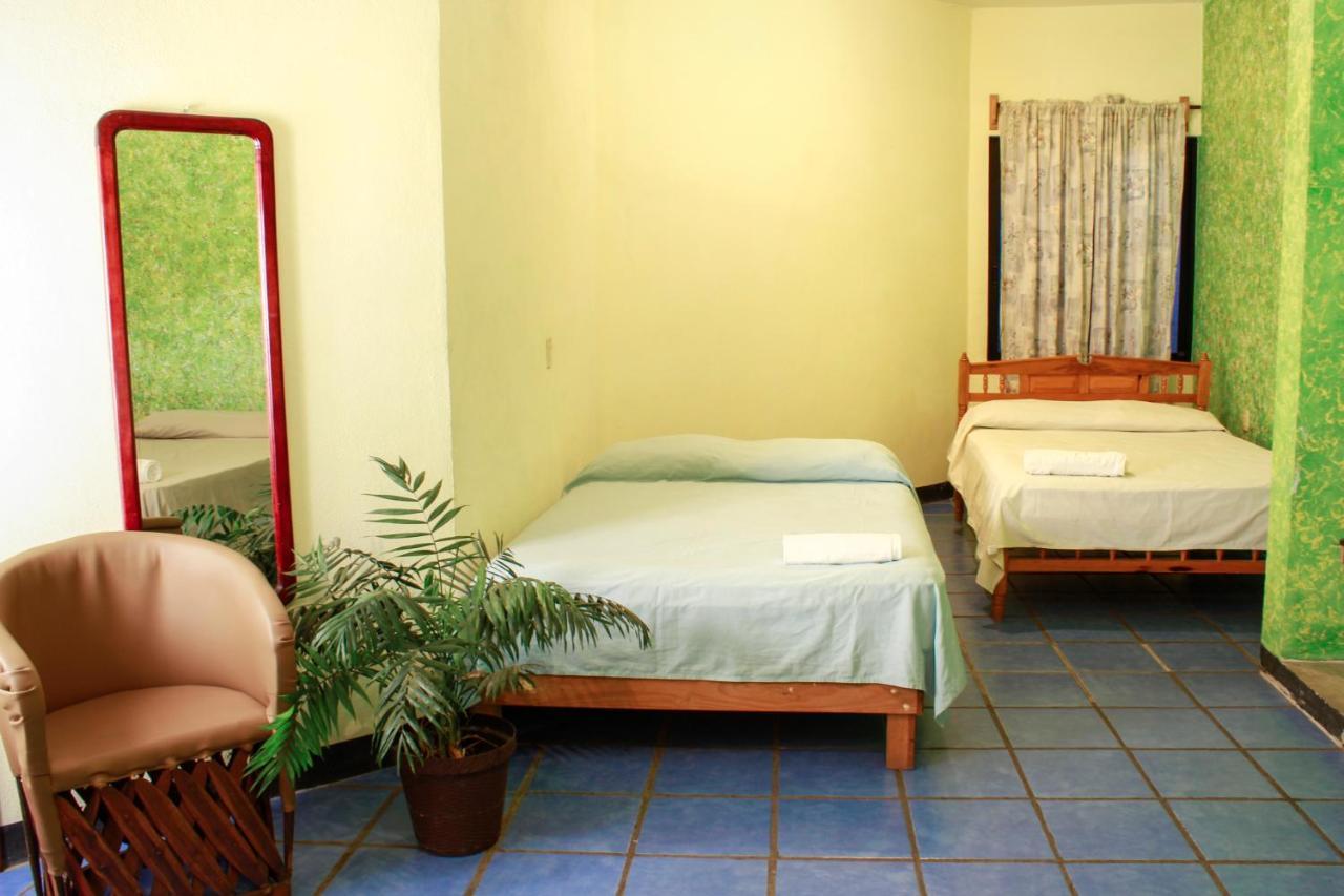 Posada Lupita Puerto Escondido  Εξωτερικό φωτογραφία
